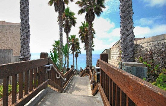 Welcome To Rodeway Inn Encinitas North - Walkway To Beach